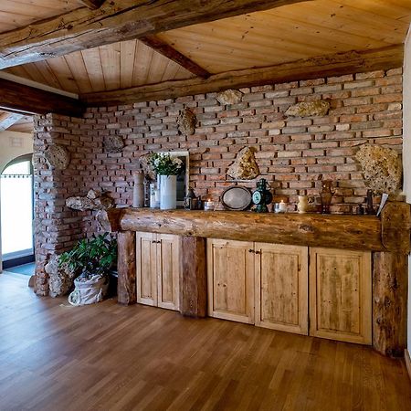 Nervesa della Battaglia Bosco Della Serenissima酒店 外观 照片